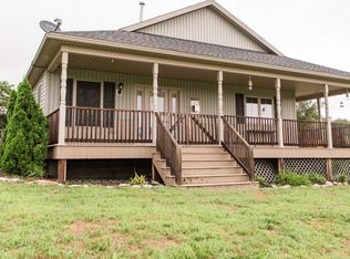 120 Sandy Ln, Shippensburg, PA 17257