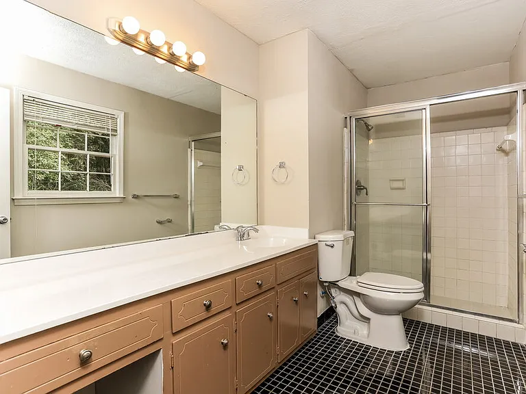 6206 Shallow Creek Ln — Photo 12