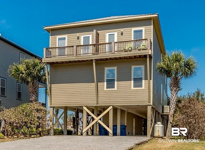 1st image of 1368 W Lagoon Ave #A