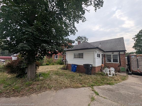2nd image of 14246 Rutland St