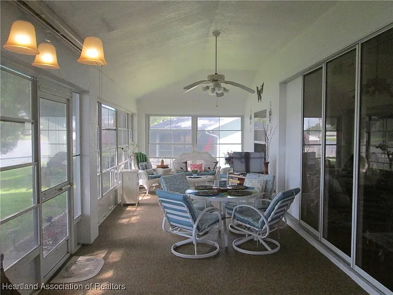263 Bimini St NE — Photo 17