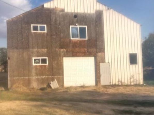 21665 E Weldon Ave, Sanger, CA 93657