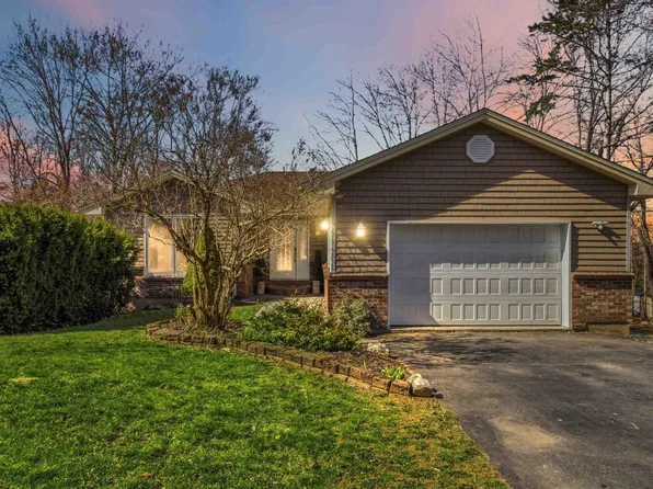 7 A Short St, Halifax, NS B2X 2P1