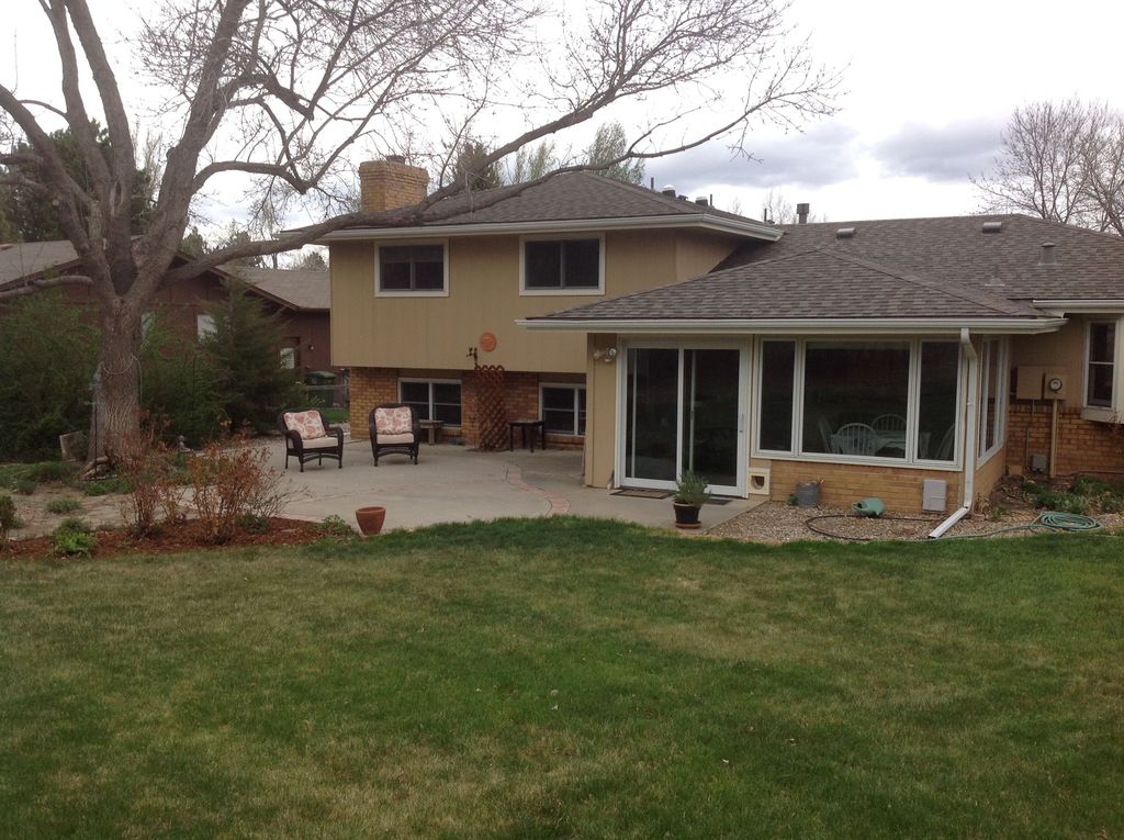 1592 Caddoa Dr
