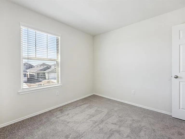 91 Pacific Loon St — Photo 9