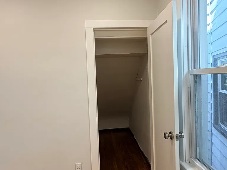 Story Ct — Photo 11