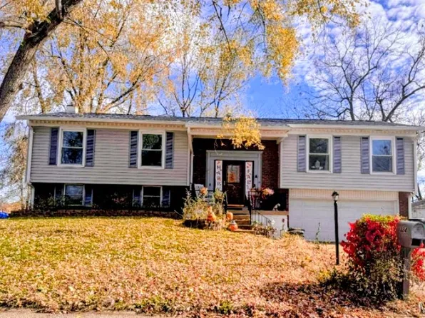 324 Breckenridge Dr, Belleville, IL 62221