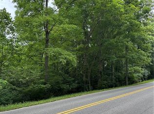 Fries Road Foxfire, Galax, VA 24333