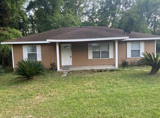 802 SW 2nd Ave, Trenton, FL 32693