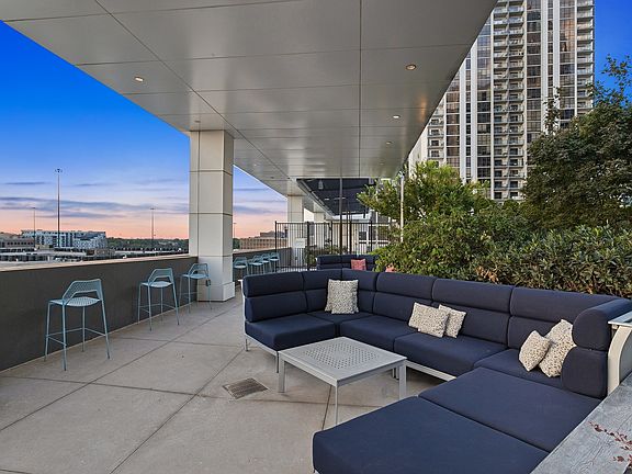ArtsCenter_amenity_rooftop outdoor lounge (1)