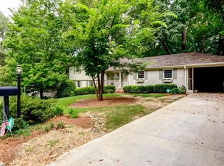 1016 Dean Dr NW, Atlanta, GA 30318