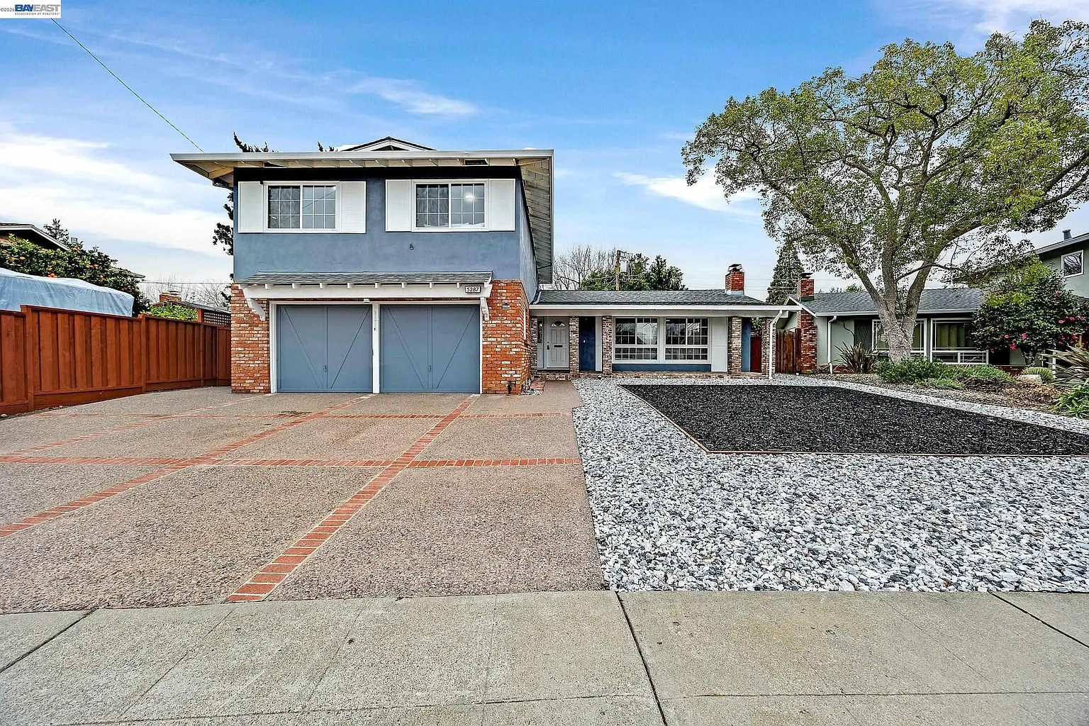 5287 Diane Ln photo 1