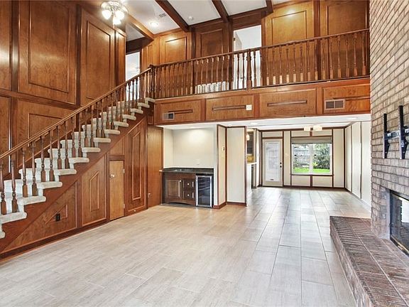 4th image of 4629 Argonne St