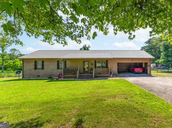 4431 Three Bridges Rd, Gillsville, GA 30543