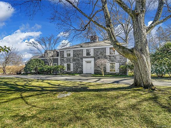 2nd image of 43 Bayberrie Dr