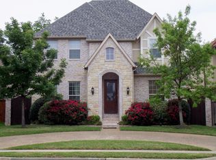 4040 Lovers Ln, Dallas, TX 75225