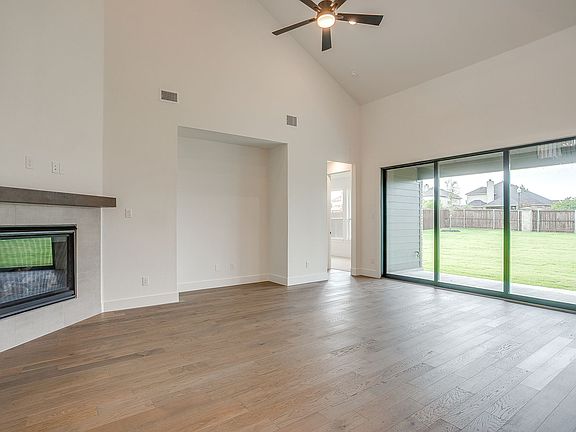 7th image of this home