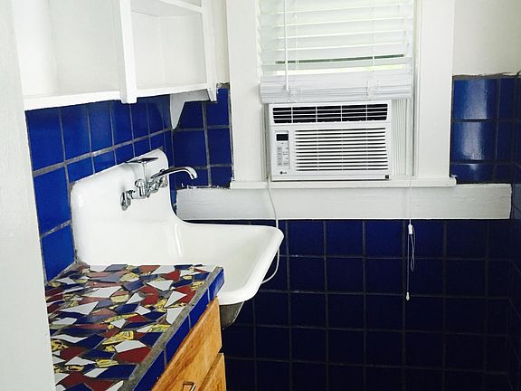 3rd image of 341 7th St S APT 4
