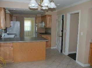 4408 Ardmore Dr, Bloomfield Hills, MI 48302