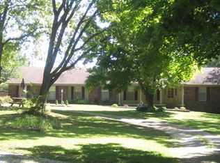 3707 Delaney Ferry Rd, Versailles, KY 40383