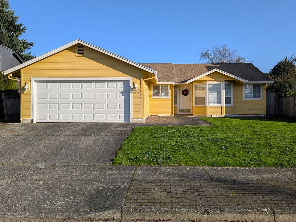 1st image of 1801 SE 169th Ave