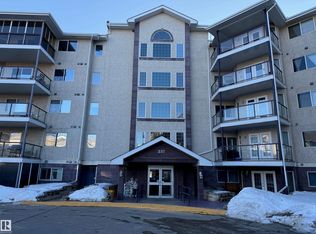 Sienna Point, Edmonton, AB T6L 7E7