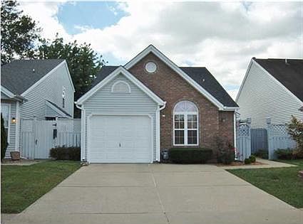 1st image of 5919 Foxfield Dr