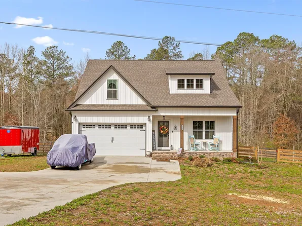 3914 Dogwood Valley Rd, Tunnel Hill, GA 30755