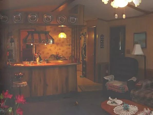 19 Encampment Trl, Bracey, VA 23919