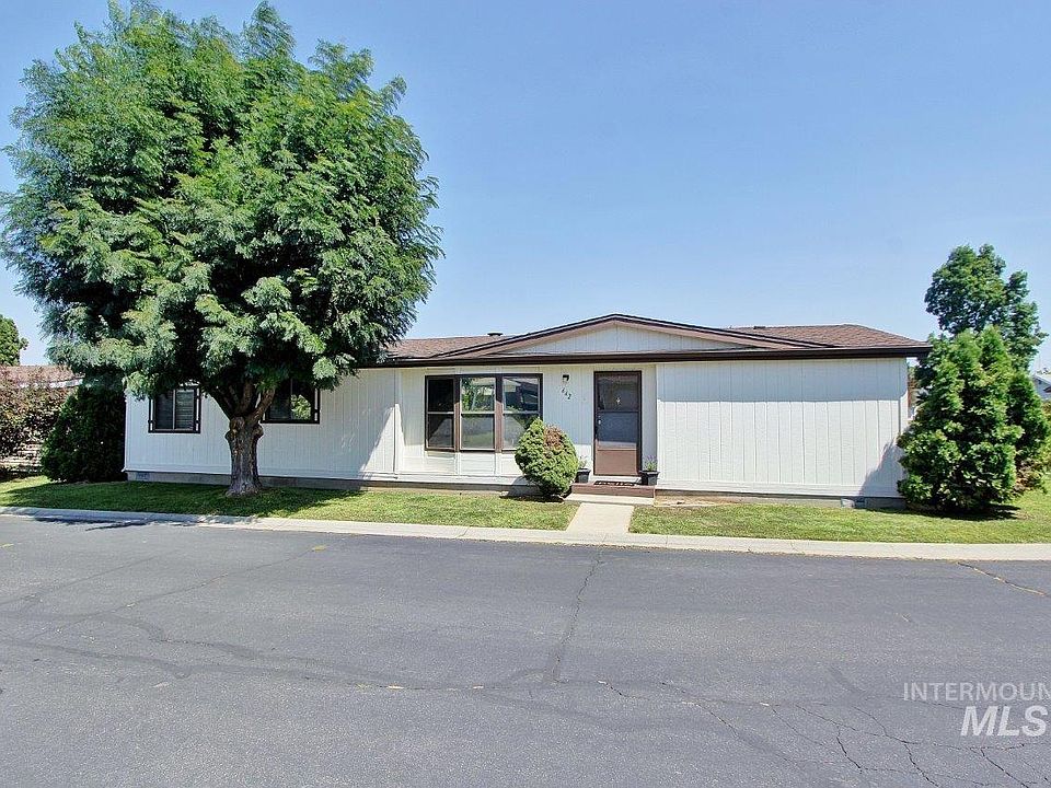 1st image of 642 S Malaga Ln