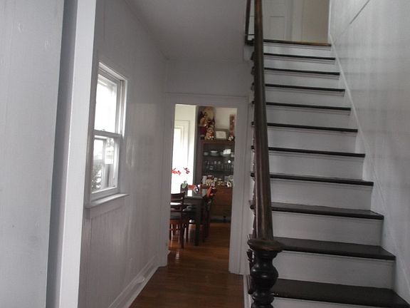 5th image of 37 Ponquogue Ave