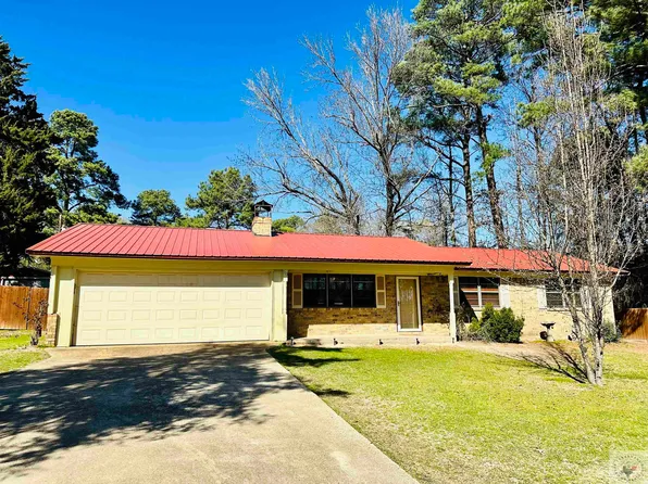 113 Hickory St, Maud, TX 75567