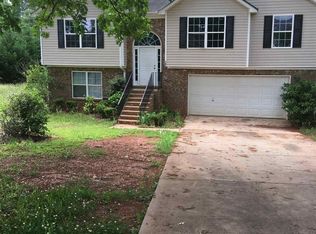 709 Inman Rd, Hampton, GA 30228