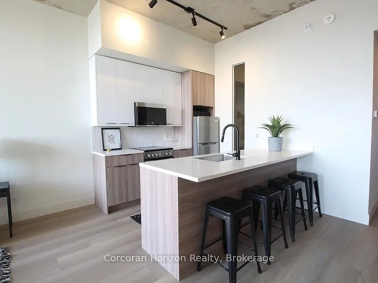 24 Augusta St #508 — Photo 3