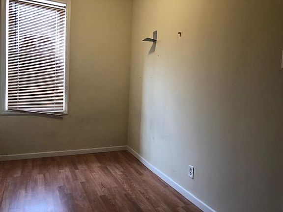2nd image of 694 Summit Ave APT 3F