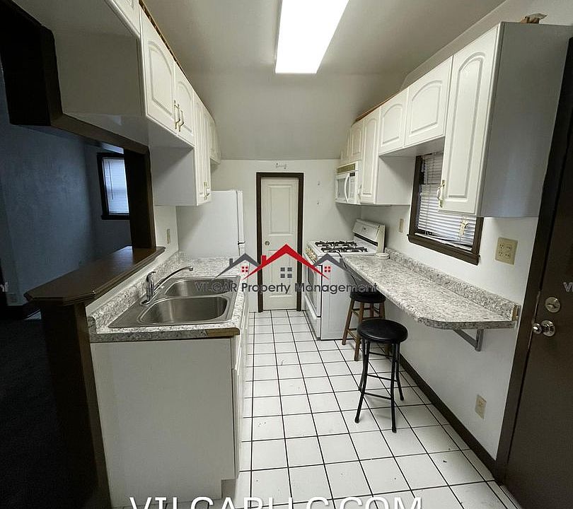 4606 Pine Ave, Hammond, IN 46327 Zillow