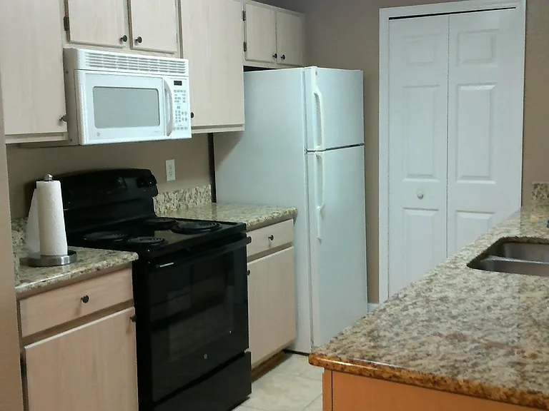 5475 Vineland Rd #8205 — Photo 14