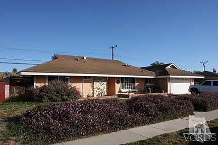 2nd image of 790 Rosewood Ave