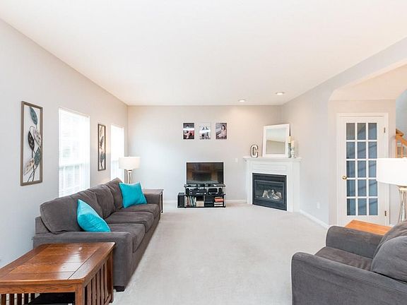 3rd image of 8713 Westfield Park Dr