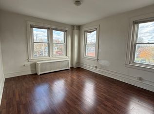 1102 W Broad St #B, Bethlehem, PA 18018