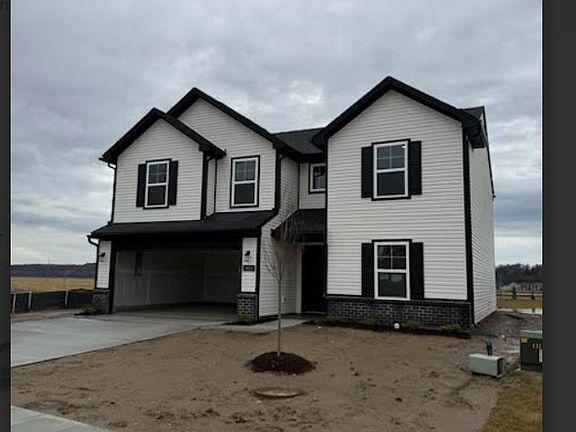 3rd image of 1653 S Richard Dr