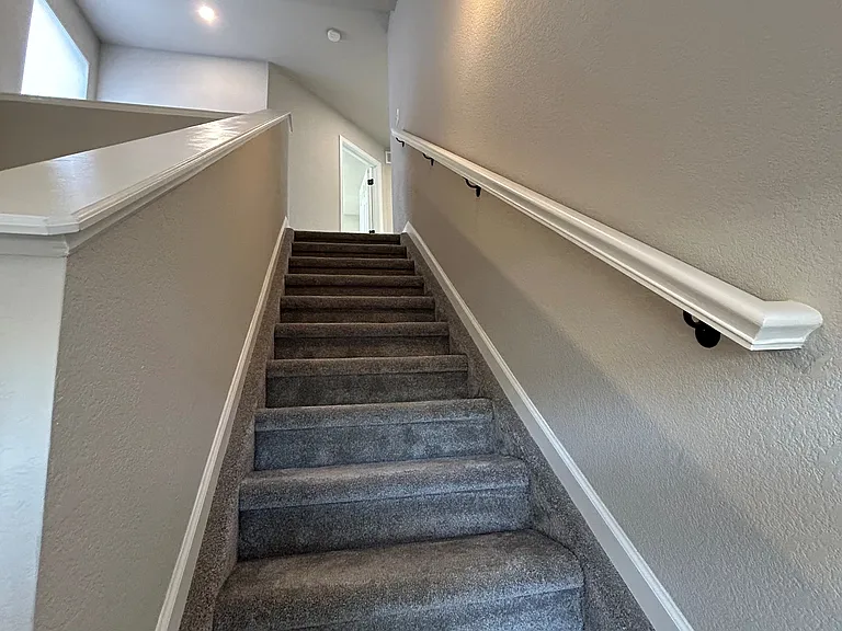 1651 Prairie Hill Dr #B — Photo 4