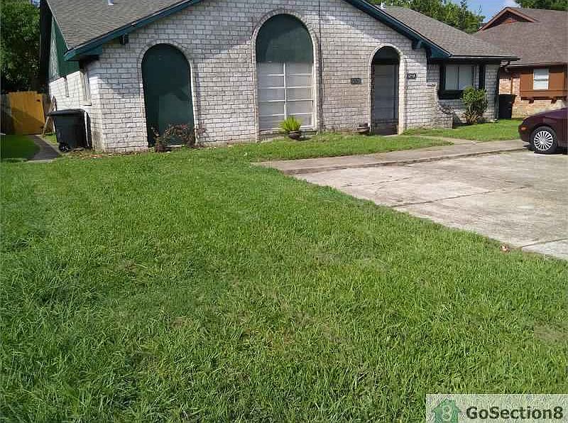 2nd image of 12120 White Cap Ln