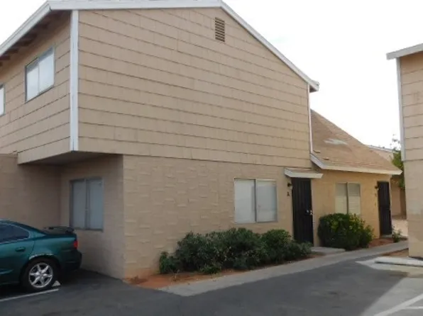 5235 Golden Ln APT A, Las Vegas, NV 89119