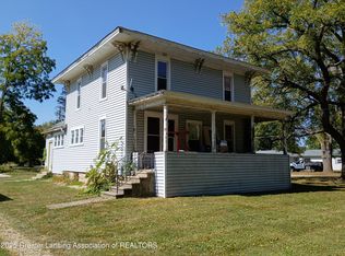 729 N Main St, Bellevue, MI 49021