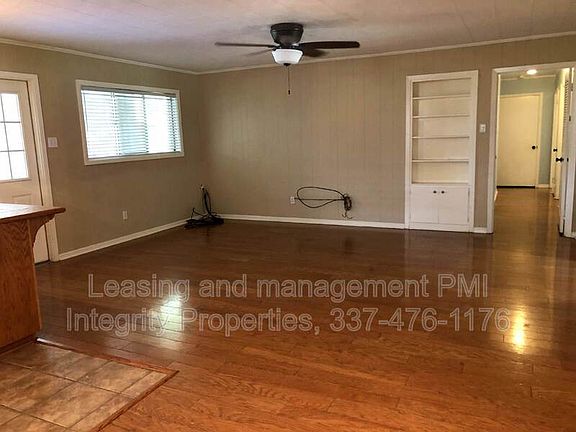 4th image of 310 S Audubon Blvd