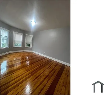 8 Inwood St #3 — Photo 3