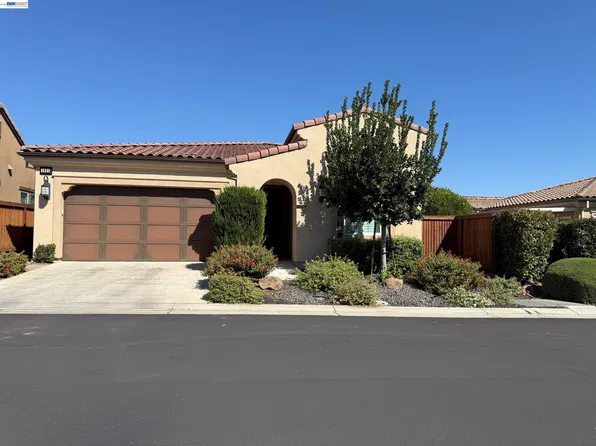 1921 Burgundy Ln, Brentwood, CA 94513