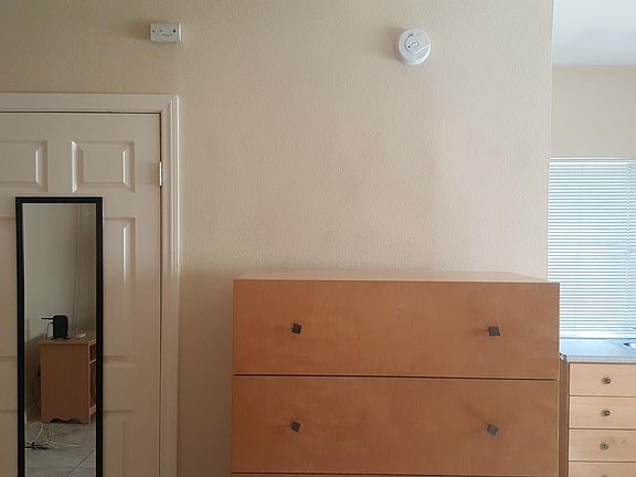 4 drawer dresser included.