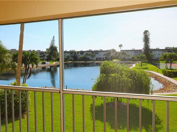 1004 Manatee RD #H202, NAPLES, FL 34114